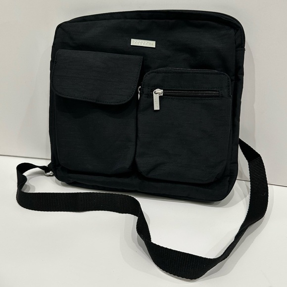 🖤🖤 Canyon Crossbody Bag – Black with Sand Lining🖤🖤 - Picture 2 of 13